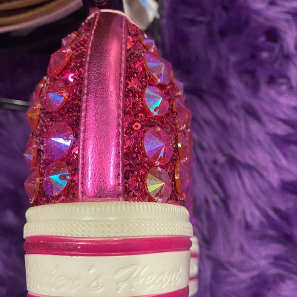 Gym shoes - Picture 2 of 4